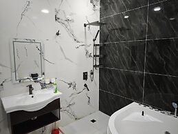 Baland Vatan Hotel