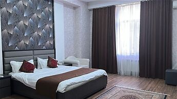 Baland Vatan Hotel