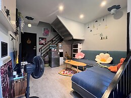 Daisy Light Hostel