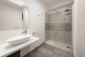 Brand new apartment in Florence by MMega