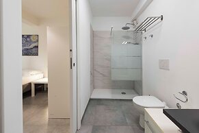 Brand new apartment in Florence by MMega