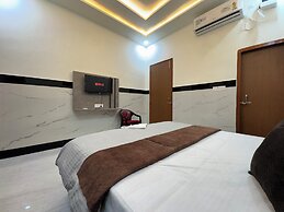 Satya Nikunj INN