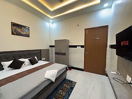 Satya Nikunj INN