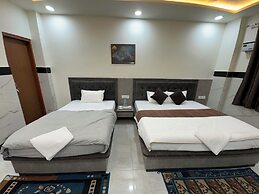 Satya Nikunj INN