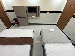 Satya Nikunj INN