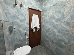 Satya Nikunj INN