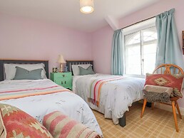 Seacroft Cottage