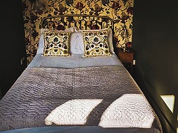 The Lodge Stanwell