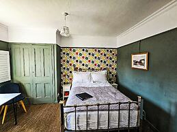 The Lodge Stanwell
