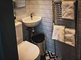 The Lodge Stanwell