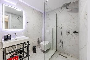 Green Luxe Suite 2 Private Hot Tub