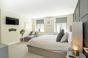 Stunning Townhouse in Cirencester