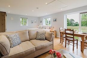 Idyllic Countryside Cottage