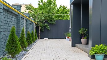 SingKolSuites