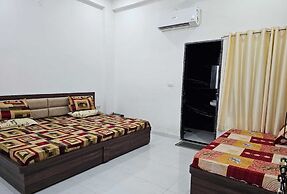 Hotel Virat palace