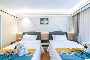 Phuket Patong Buri Resort
