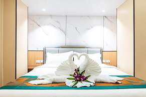 Phuket Patong Buri Resort