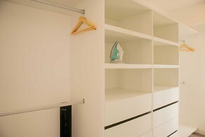 w Stunning 1BR in Miraflores