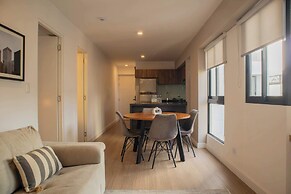 w Astounding 1BR in San Isidro
