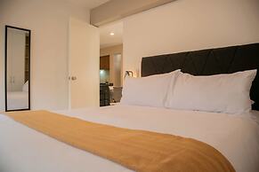 w Astounding 1BR in San Isidro