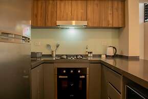 w Astounding 1BR in San Isidro