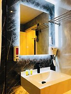 AL AHRAR HOTEL