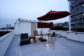 LETO HOUSE