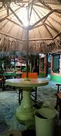 Hostal pelikan taganga