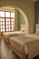 ANDARI HOTELES