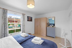 Charming 3 Bed House at Blakes Cottages