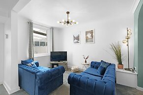Charming 3 Bed House at Blakes Cottages