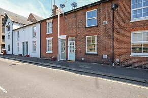 Charming 3 Bed House at Blakes Cottages