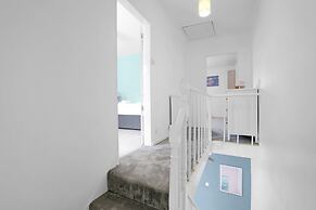 Charming 3 Bed House at Blakes Cottages