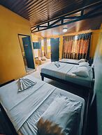 Los Angeles Hotel & Resort