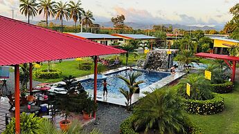 Los Angeles Hotel & Resort