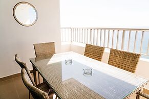 SeaView FrontBeach Apartments