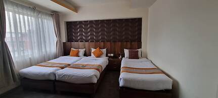 Hotel next home