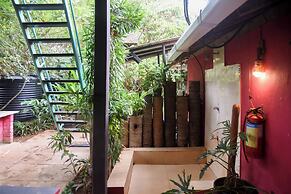 Yuppi Hippi Hideout