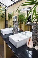 Yuppi Hippi Hideout