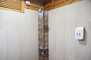 Yuppi Hippi Hideout
