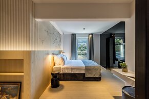 Beachfront Penthouse Residence