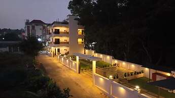 Park view Yelagiri