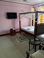 Vidzo Royal Inn