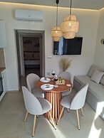 SIDONIA SUITE