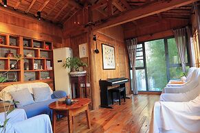 Mild Spring Boutique Hotel