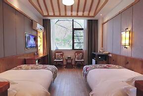 Mild Spring Boutique Hotel