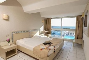 Hôtel Les Pyramides Club