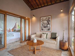 Tebola Joglo Villas