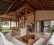 Tebola Joglo Villas