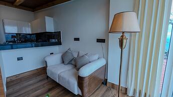 Wisteria Chalet